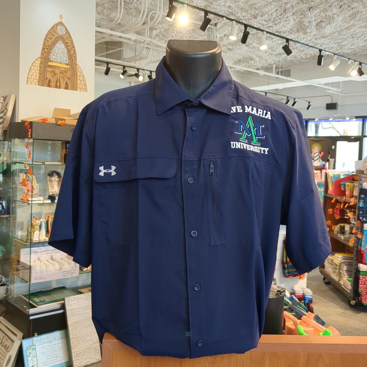 AM - Motivate Button Up - Navy - Under Armour